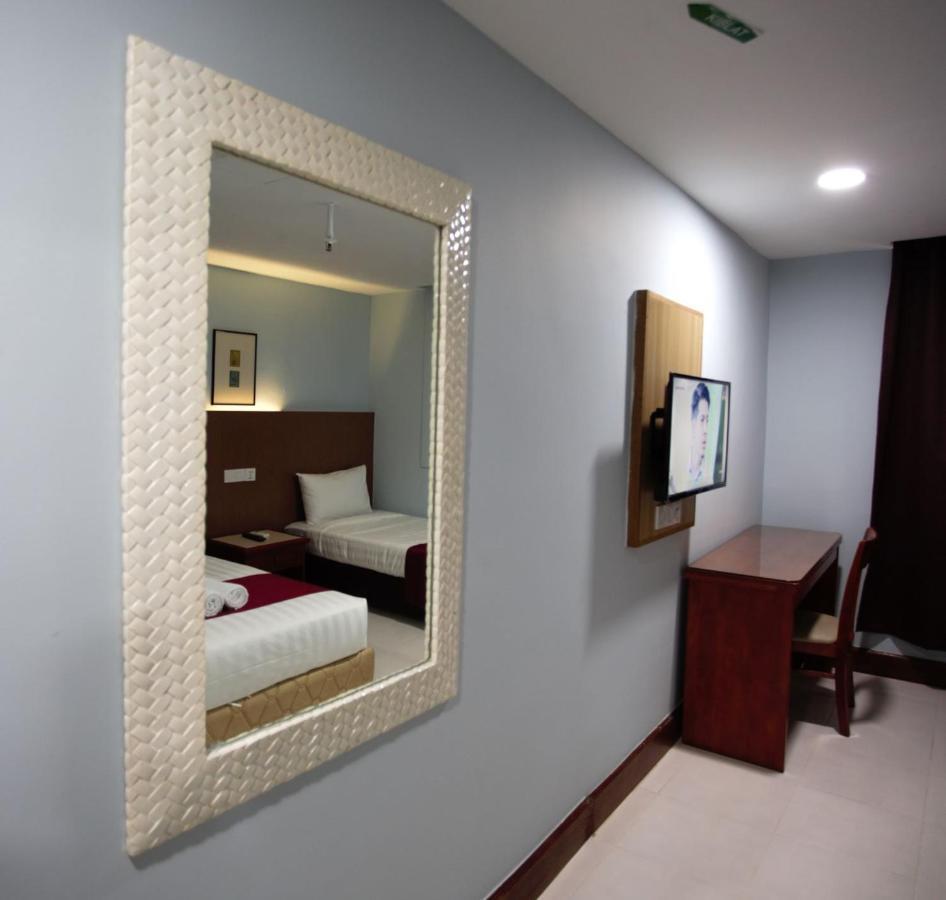 Orkid Hotel At Bukit Bintang Kuala Lumpur Bagian luar foto