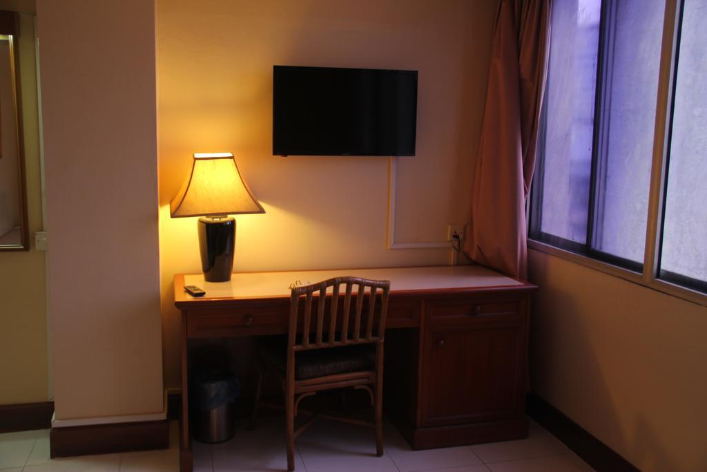 Orkid Hotel At Bukit Bintang Kuala Lumpur Bagian luar foto